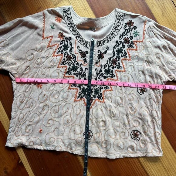 Boho Embroidered Tee - Picture 4 of 5